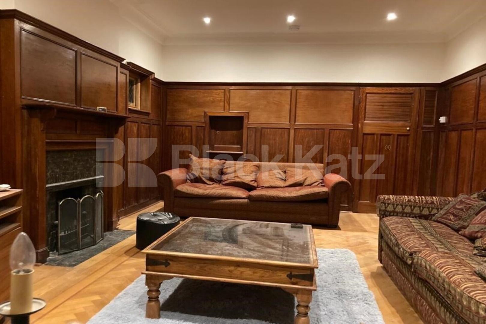 Charming 1 bedroom flat with a garden, period features and working fireplace Alexandra Park Road, Alexandra Park 